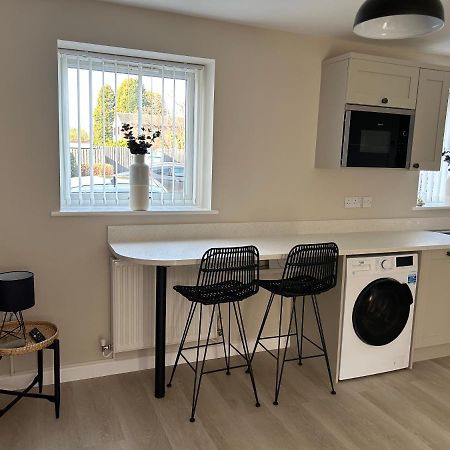 Chapel Court Apartments Cannock Buitenkant foto