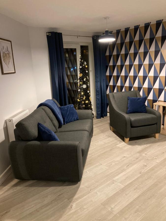 Chapel Court Apartments Cannock Buitenkant foto