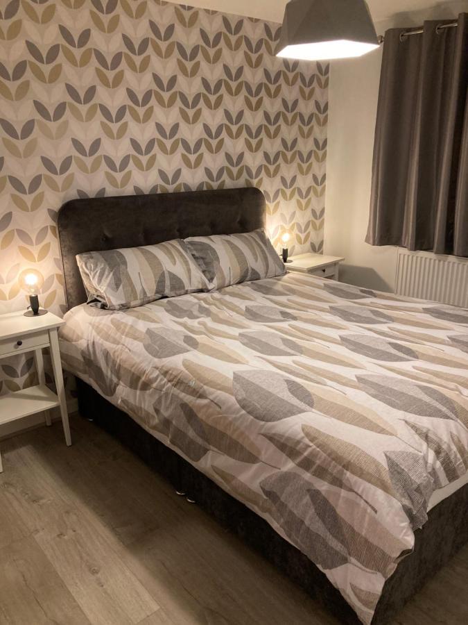 Chapel Court Apartments Cannock Buitenkant foto