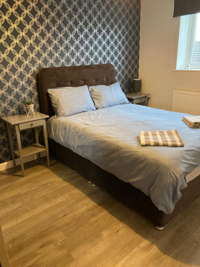 Chapel Court Apartments Cannock Buitenkant foto