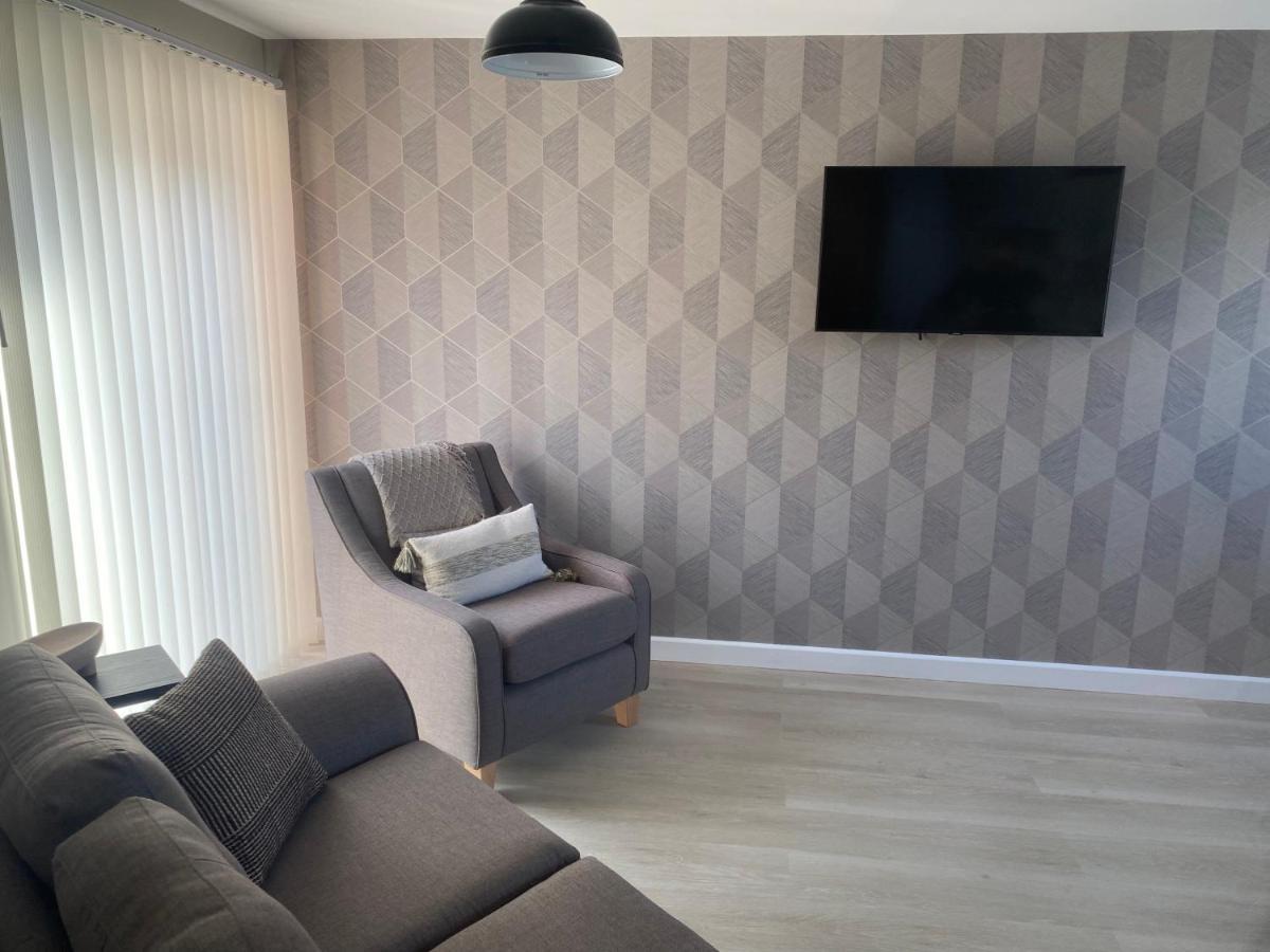 Chapel Court Apartments Cannock Buitenkant foto