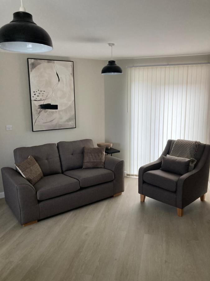 Chapel Court Apartments Cannock Buitenkant foto