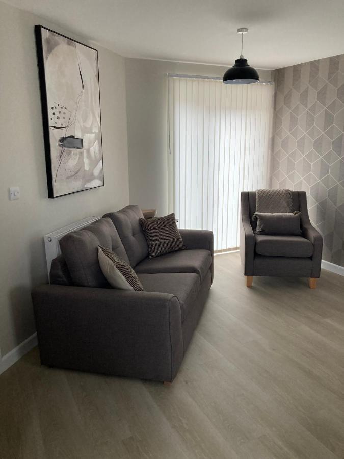 Chapel Court Apartments Cannock Buitenkant foto