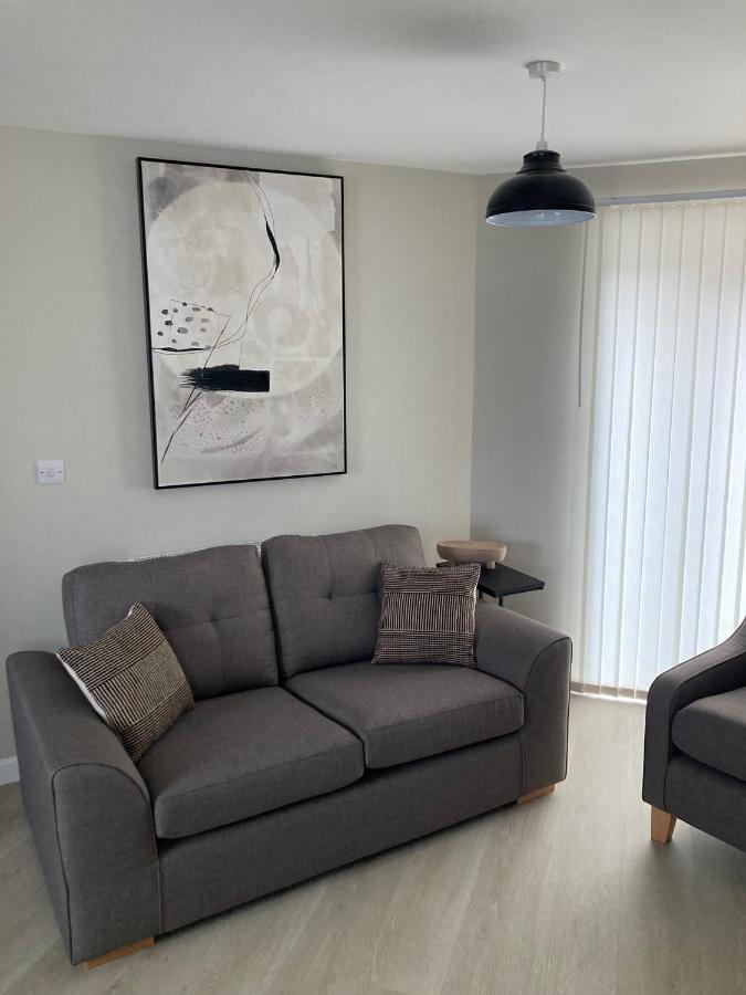 Chapel Court Apartments Cannock Buitenkant foto
