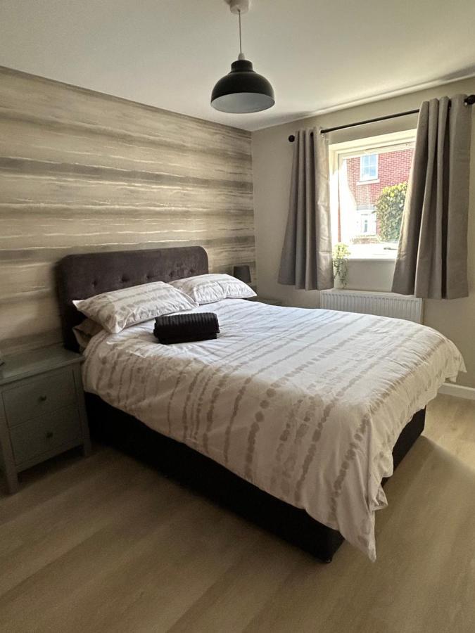 Chapel Court Apartments Cannock Buitenkant foto
