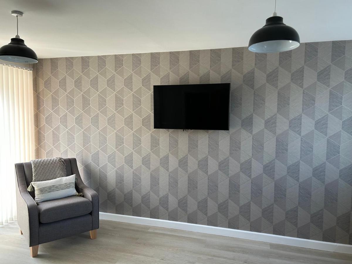 Chapel Court Apartments Cannock Buitenkant foto